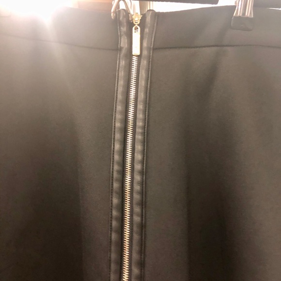 Two Skirts!! Same brand same size both and black! - Picture 4 of 7
